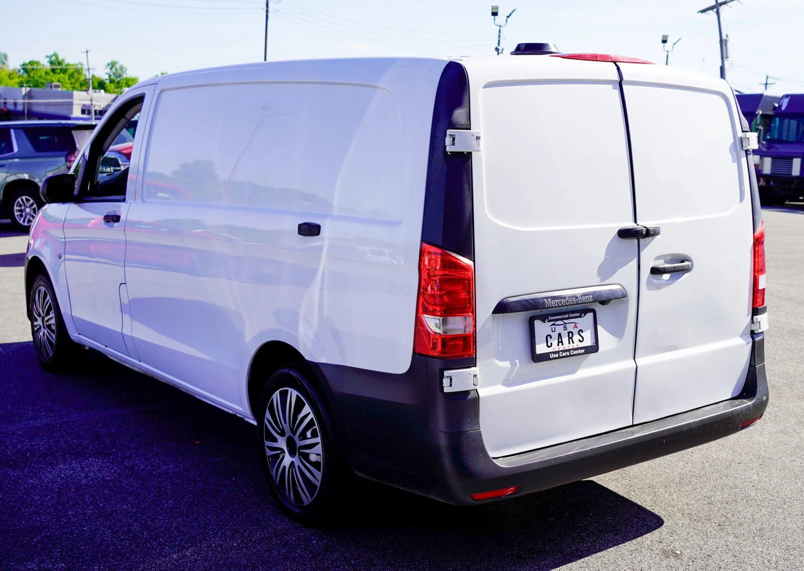 Used 2019 Mercedes-Benz Metris image 4