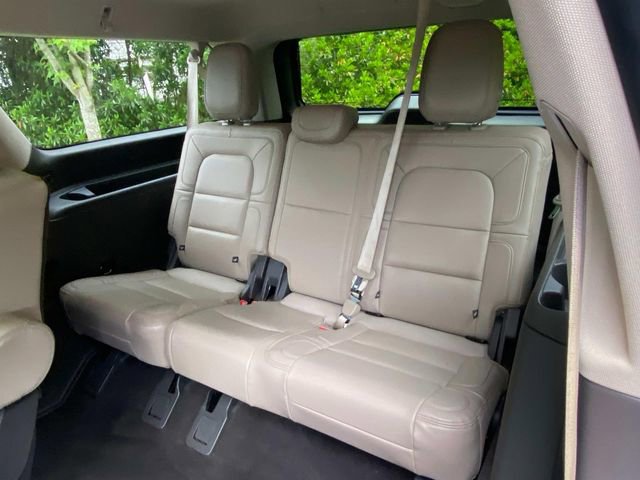 Used 2023 Lincoln Navigator L Reserve AWD/4WD image 10