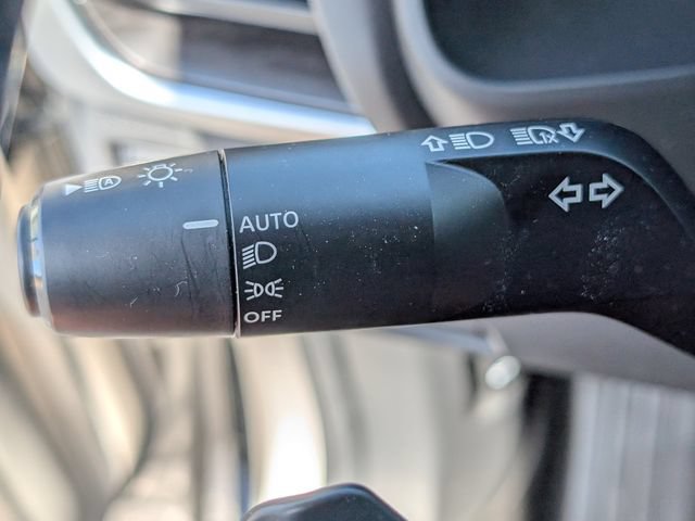 Used 2023 Nissan Rogue Platinum w/ Platinum Premium Package FWD image 24