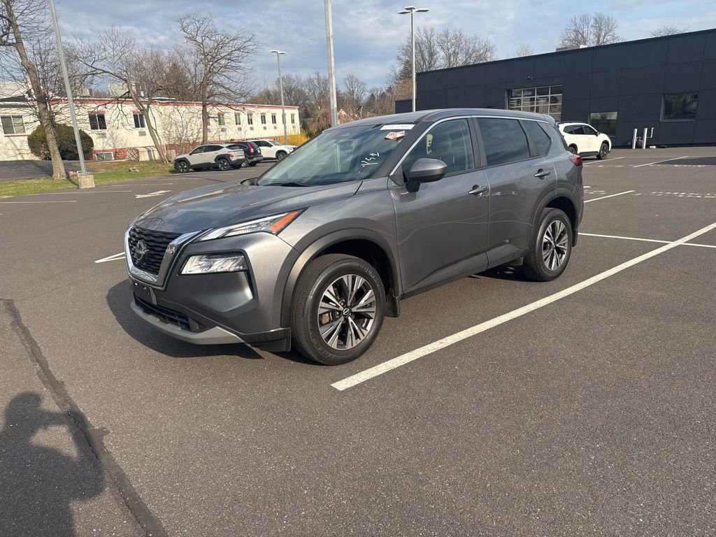 Used 2023 Nissan Rogue SV image 9