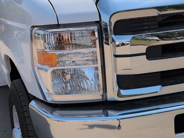 New 2026 Ford E-350 and Econoline 350 Super Duty w/ Power Equipment Group image 11