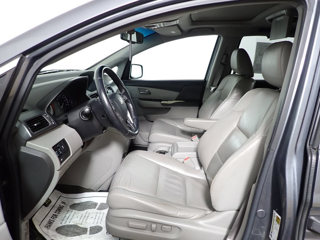 Used 2011 Honda Odyssey EX-L image 19