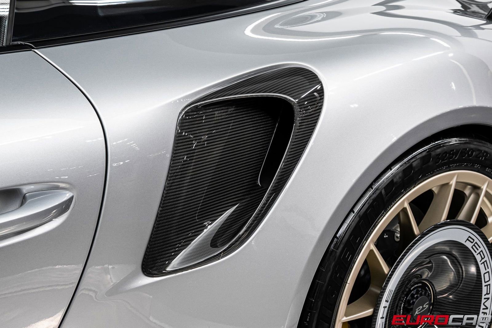 Used 2019 Porsche 911 GT2 RS image 22