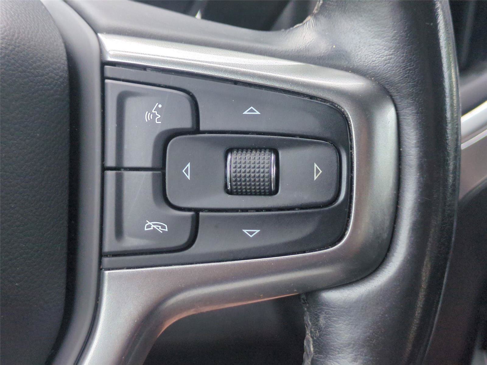 Used 2019 Chevrolet Silverado 1500 LT w/ All-Star Edition RWD image 18
