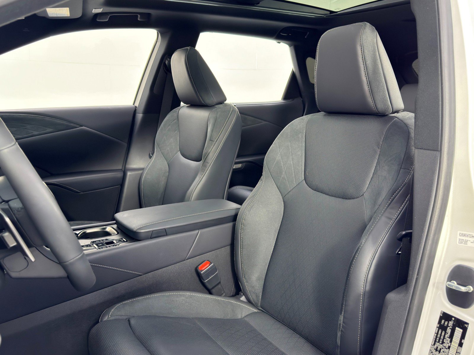 Used 2023 Lexus RX 350 Luxury w/ Cold Area Package image 42