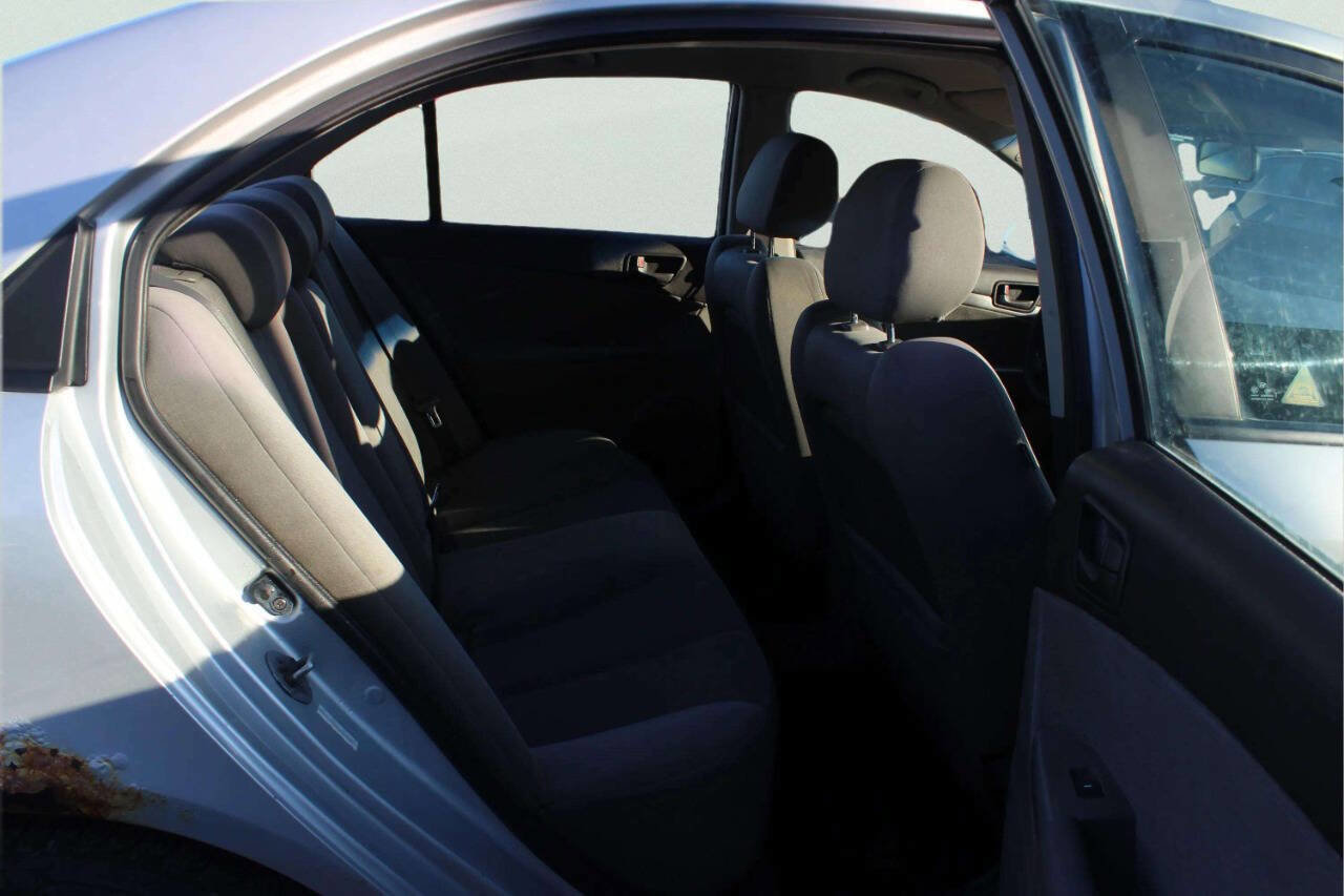 Used 2010 Hyundai Sonata GLS image 8