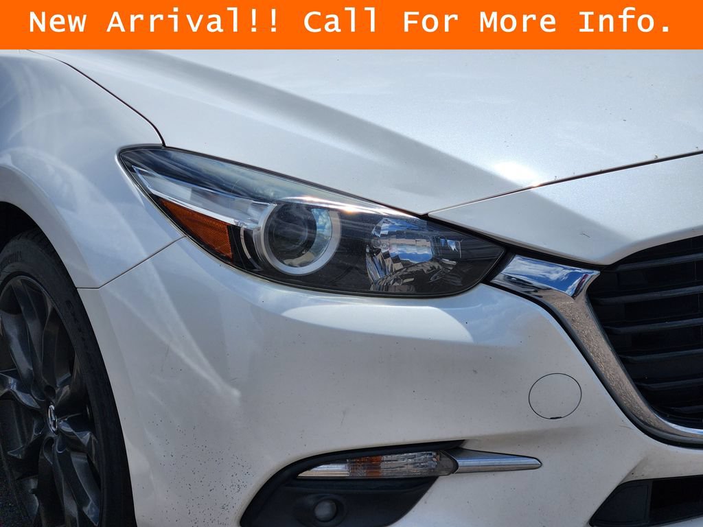 Used 2017 MAZDA MAZDA3 Grand Touring FWD image 6