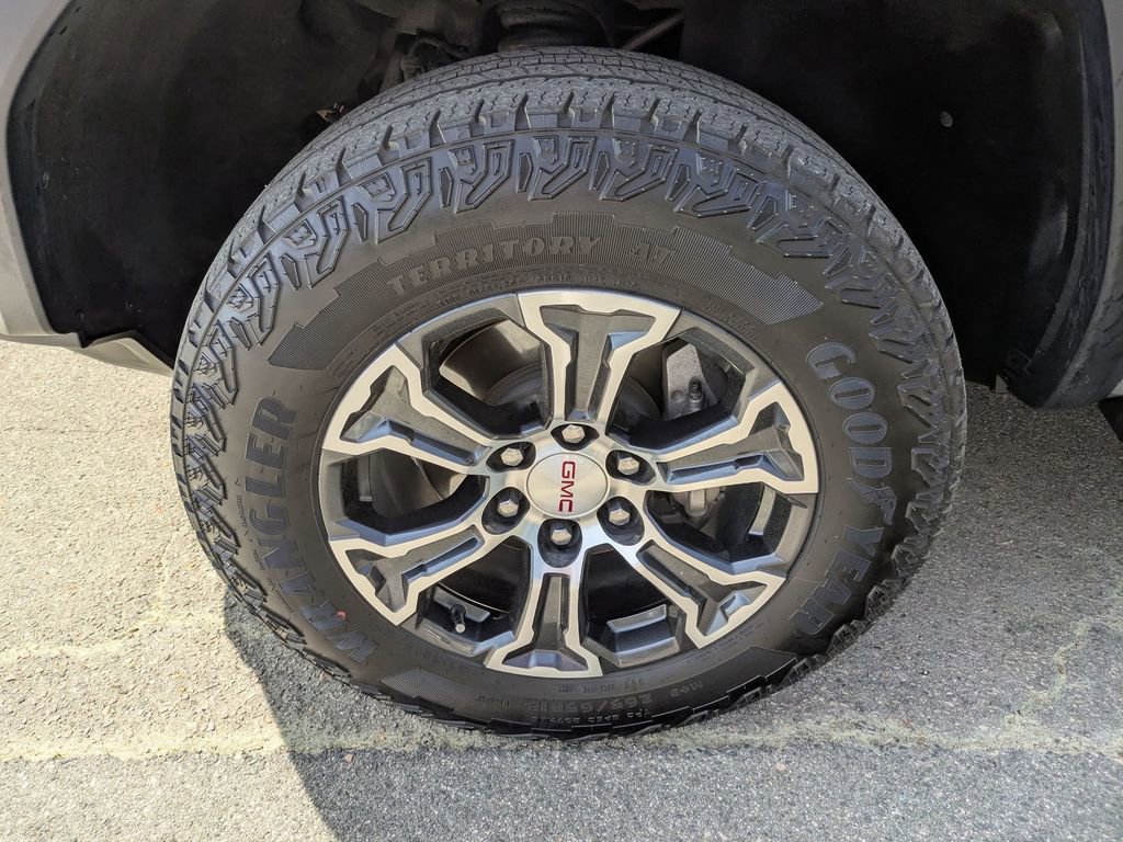 Used 2023 GMC Canyon AT4 w/ Canyon Safety Plus Package image 10