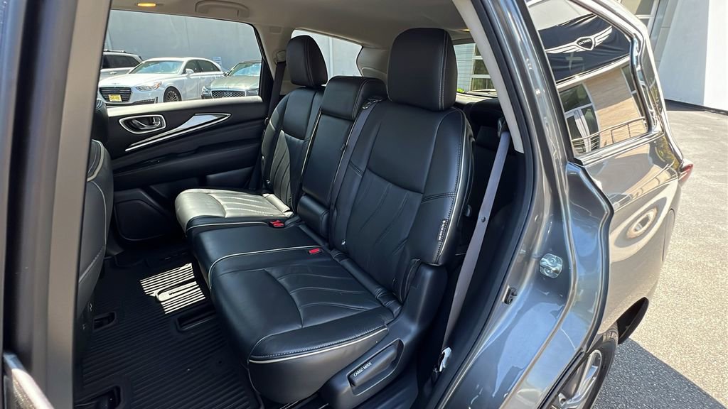 Used 2020 INFINITI QX60 Luxe w/ Essential Package image 39