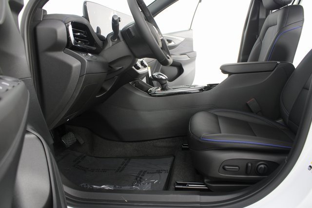 New 2026 Buick Envista Sport Touring w/ Convenience I Package image 16