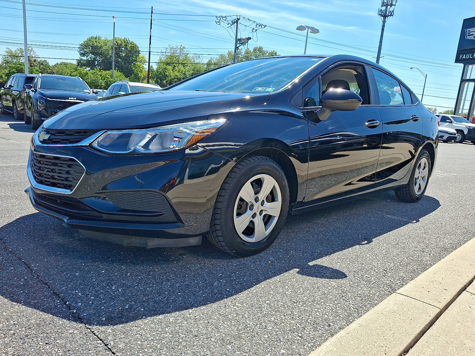 Used 2018 Chevrolet Cruze LS FWD image 3
