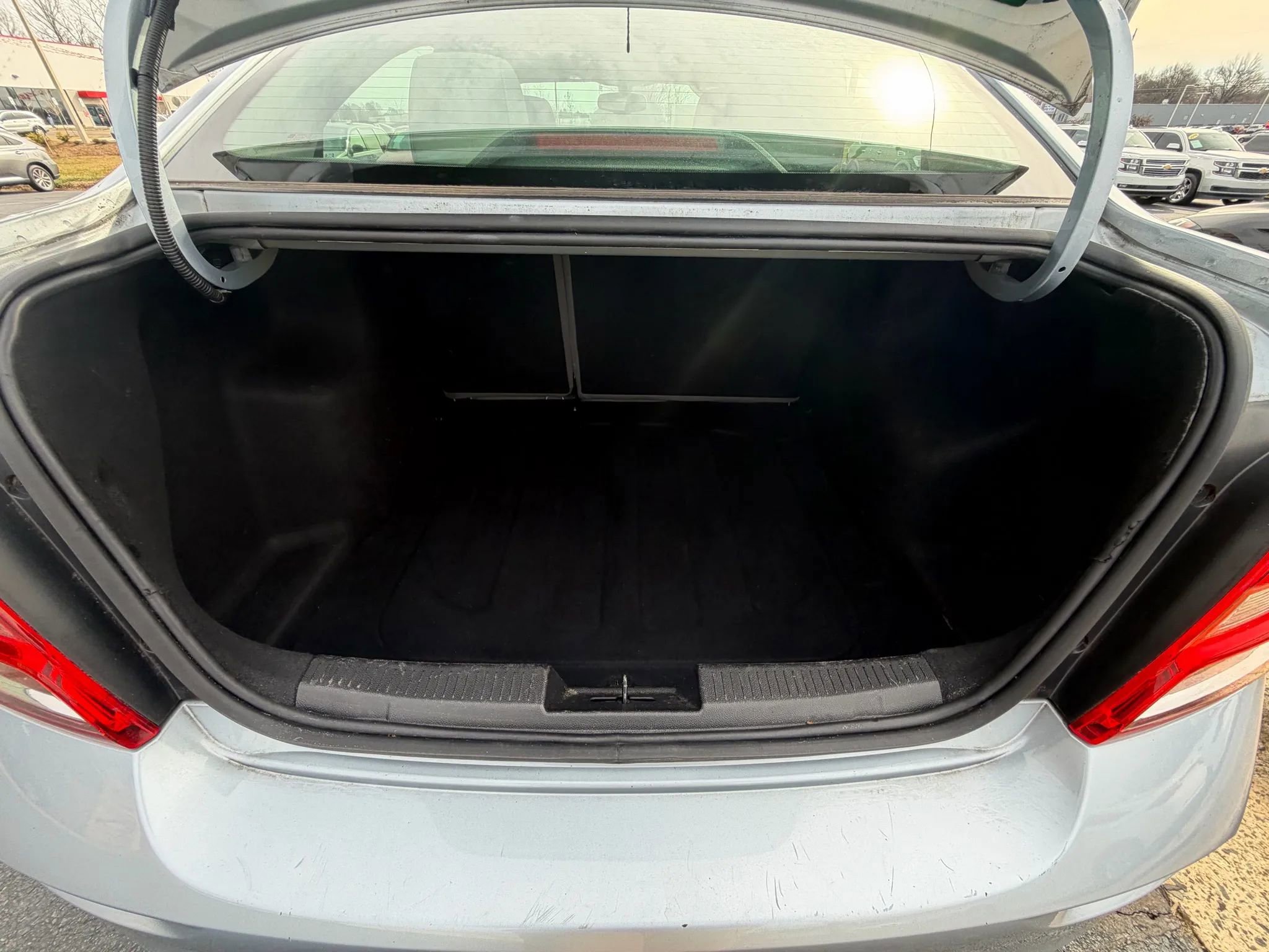 Used 2018 Chevrolet Sonic LS image 9