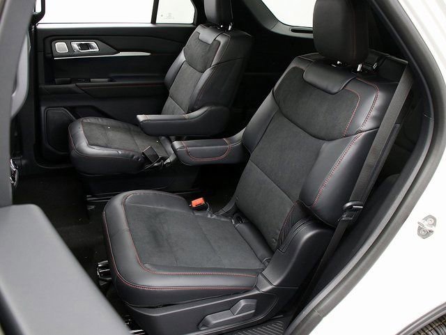 New 2026 Ford Explorer ST w/ Sun And Sound Package image 11