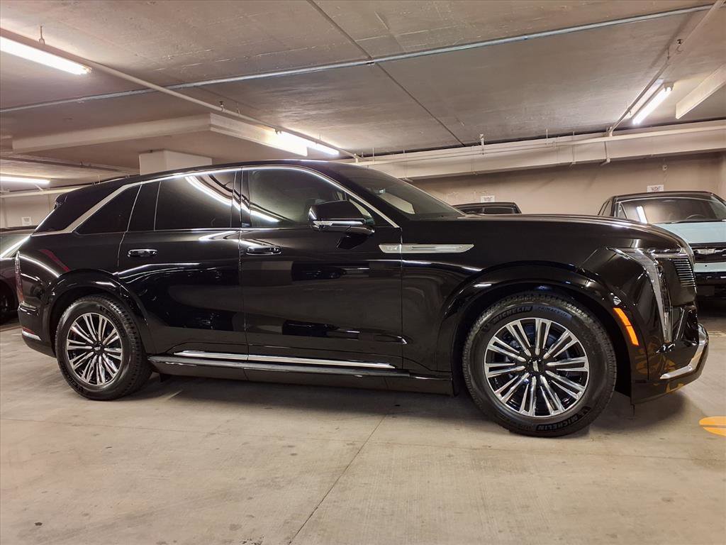 New 2026 Cadillac Escalade IQ Luxury 1 image 4