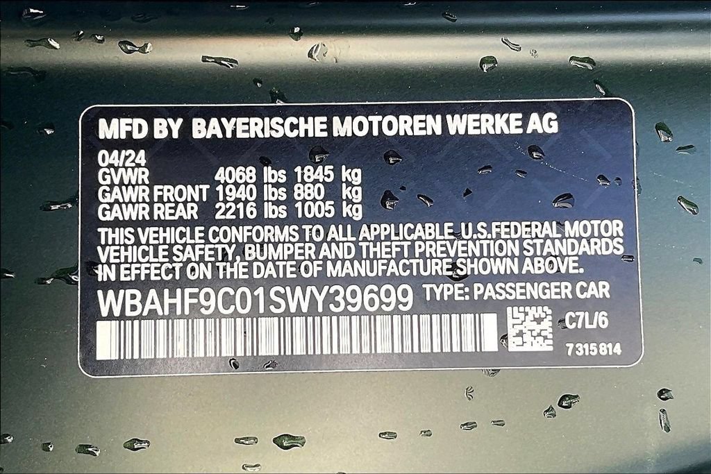 Used 2025 BMW Z4 M40i w/ Edition RWD image 18