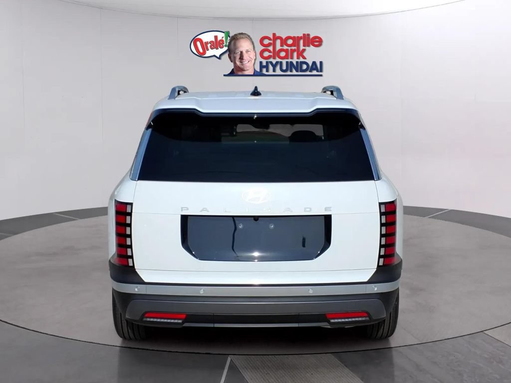 New 2026 Hyundai Palisade SEL FWD image 4
