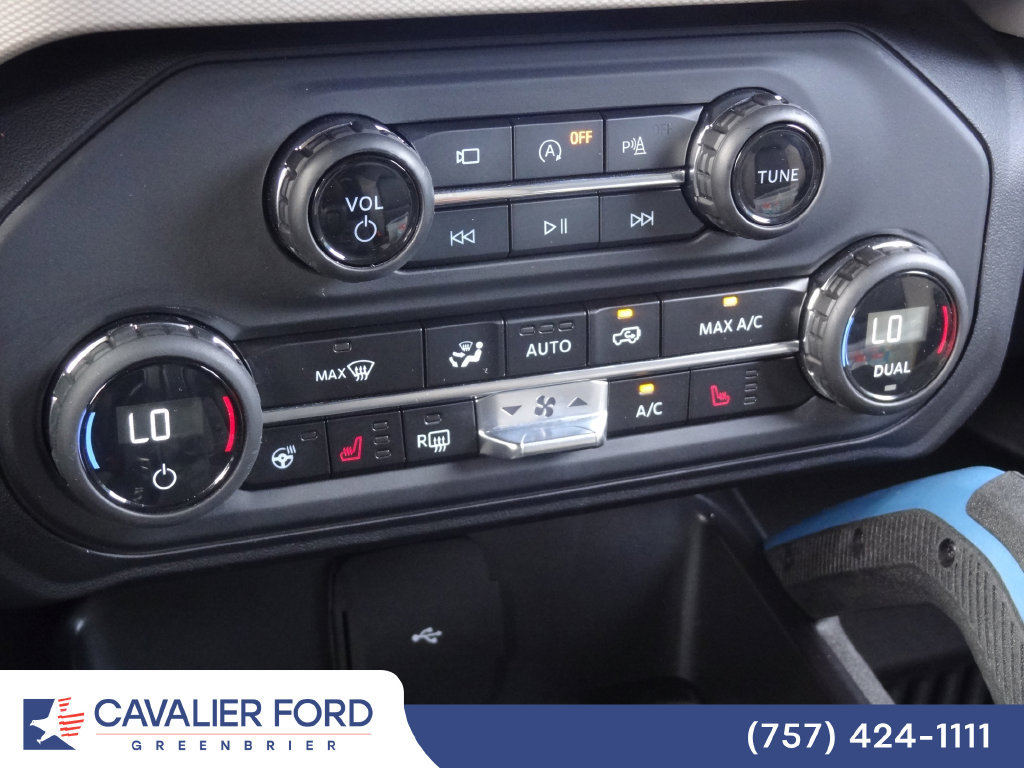 Certified 2024 Ford Bronco Wildtrak AWD/4WD image 29
