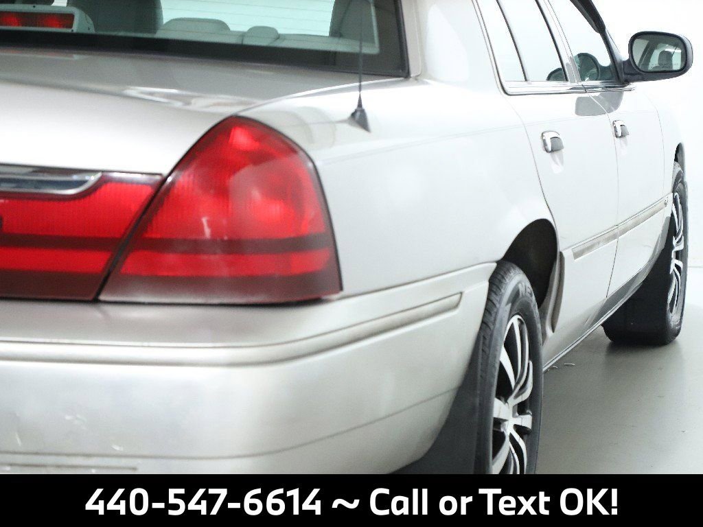 Used 2005 Mercury Grand Marquis LS image 10