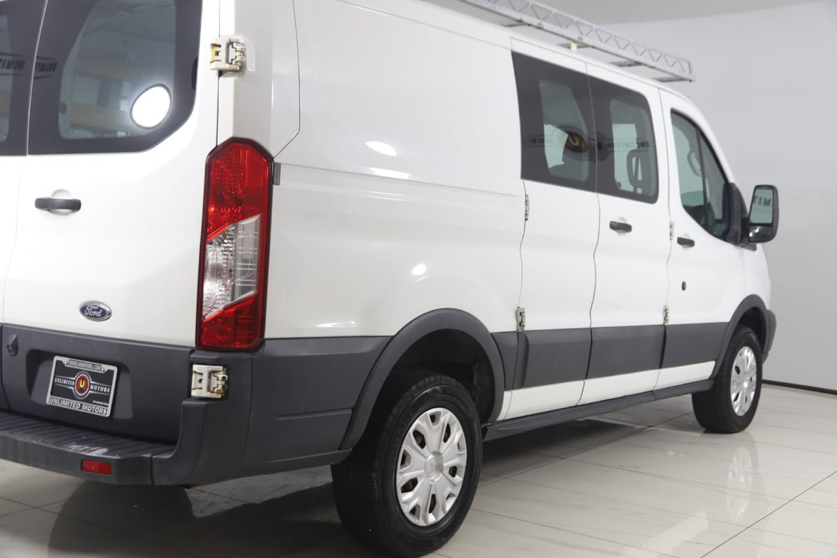 Used 2016 Ford Transit 250 130 Low Roof w/ Exterior Upgrade Package RWD image 31