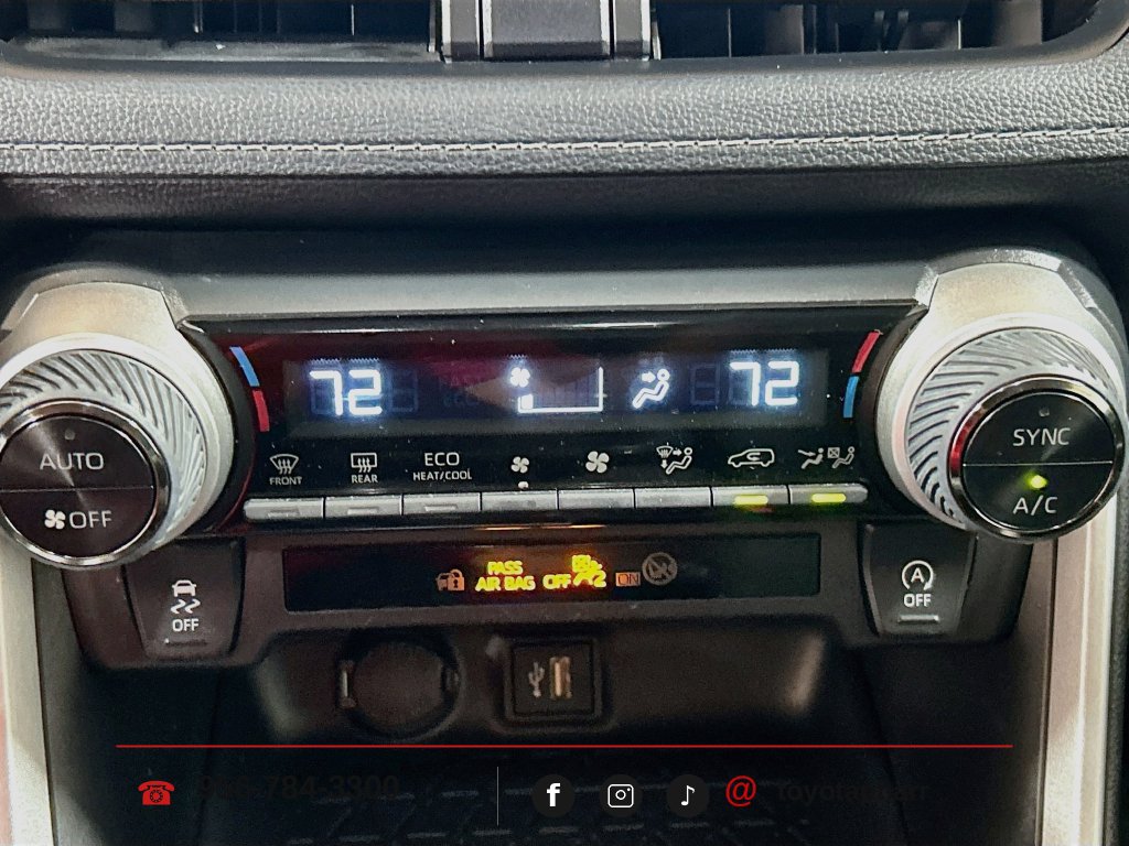 Used 2025 Toyota RAV4 XLE w/ Convenience Package FWD image 14