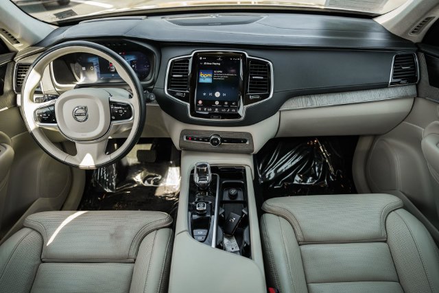 Certified 2024 Volvo XC90 T8 Ultimate w/ Lounge Package AWD/4WD image 20