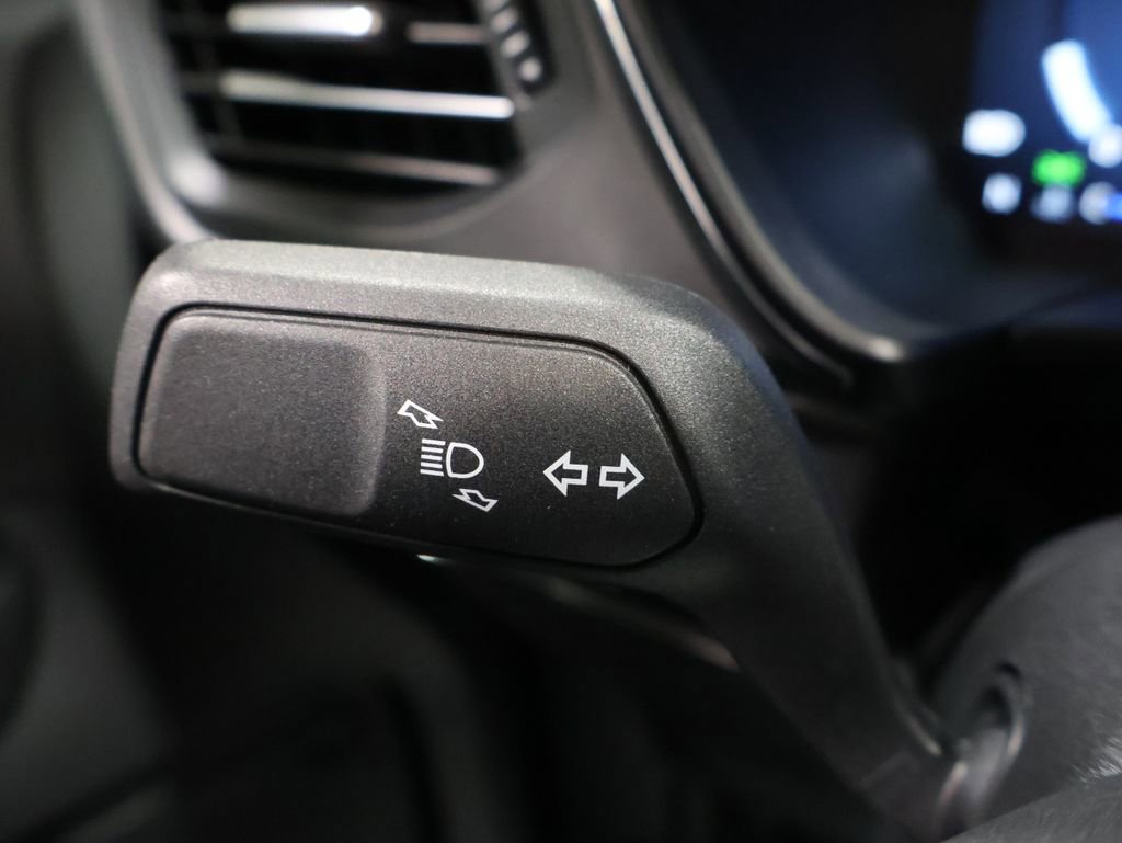 Used 2023 Ford Escape Platinum image 40