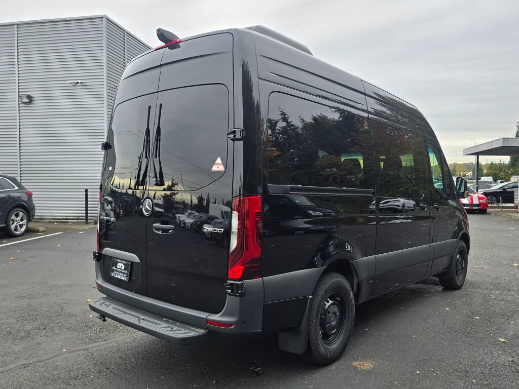 New 2025 Mercedes-Benz Sprinter 2500 image 6