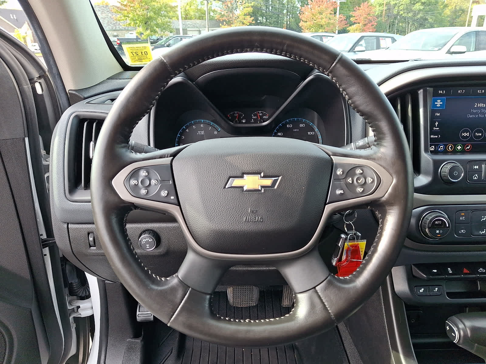 Used 2019 Chevrolet Colorado Z71 AWD/4WD image 22