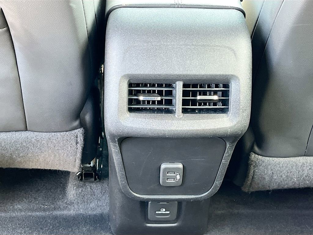 Used 2020 Chevrolet Equinox Premier FWD image 30