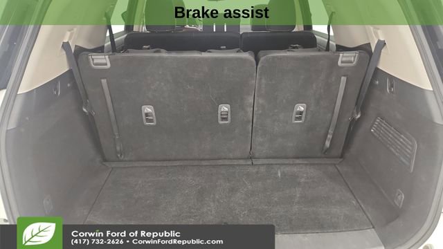 Used 2024 Nissan Pathfinder S image 24