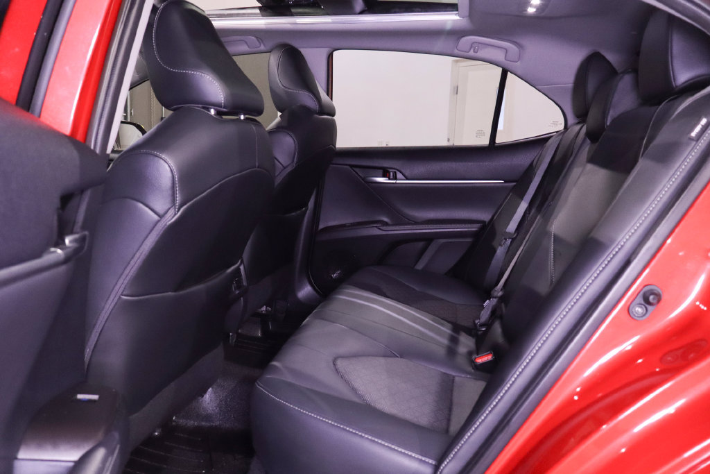 Used 2022 Toyota Camry XSE FWD image 30