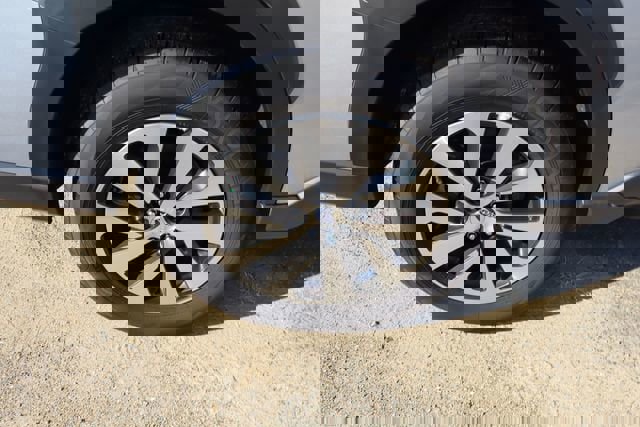 Certified 2025 Subaru Outback Premium image 39