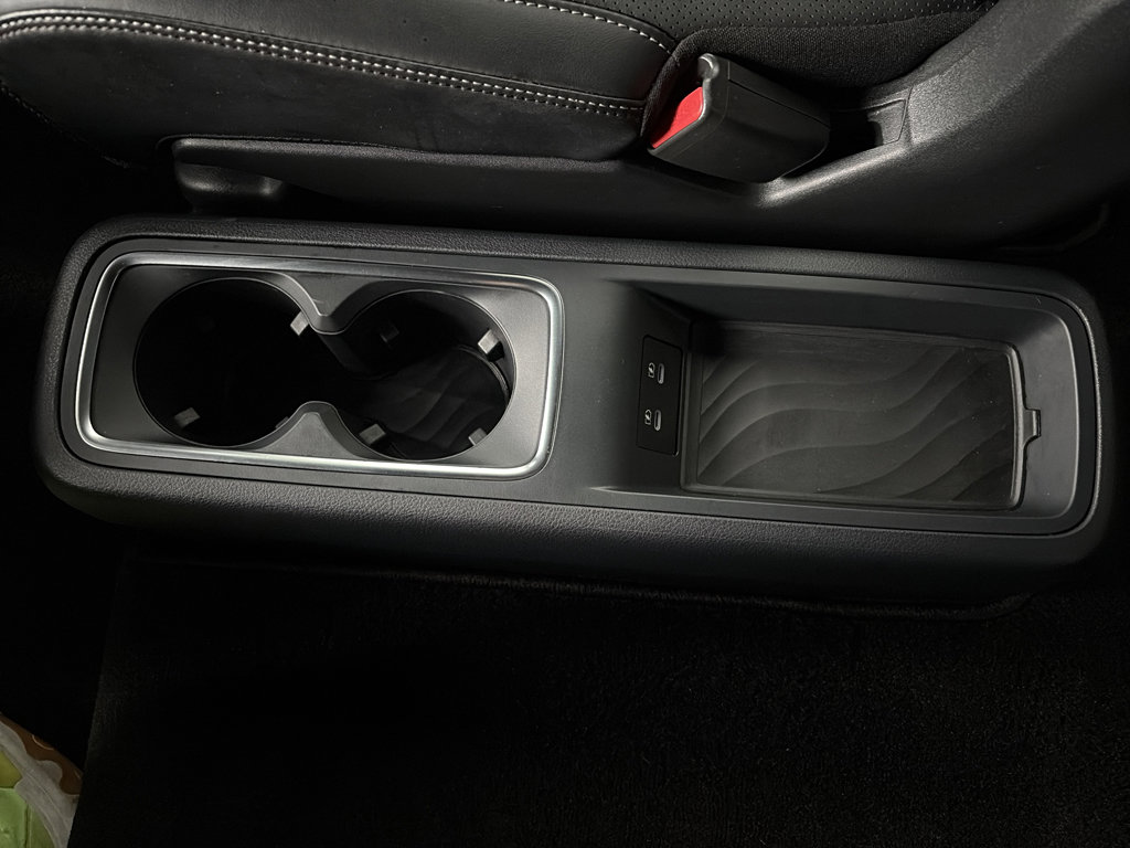 Used 2025 Nissan Armada Platinum Reserve image 16