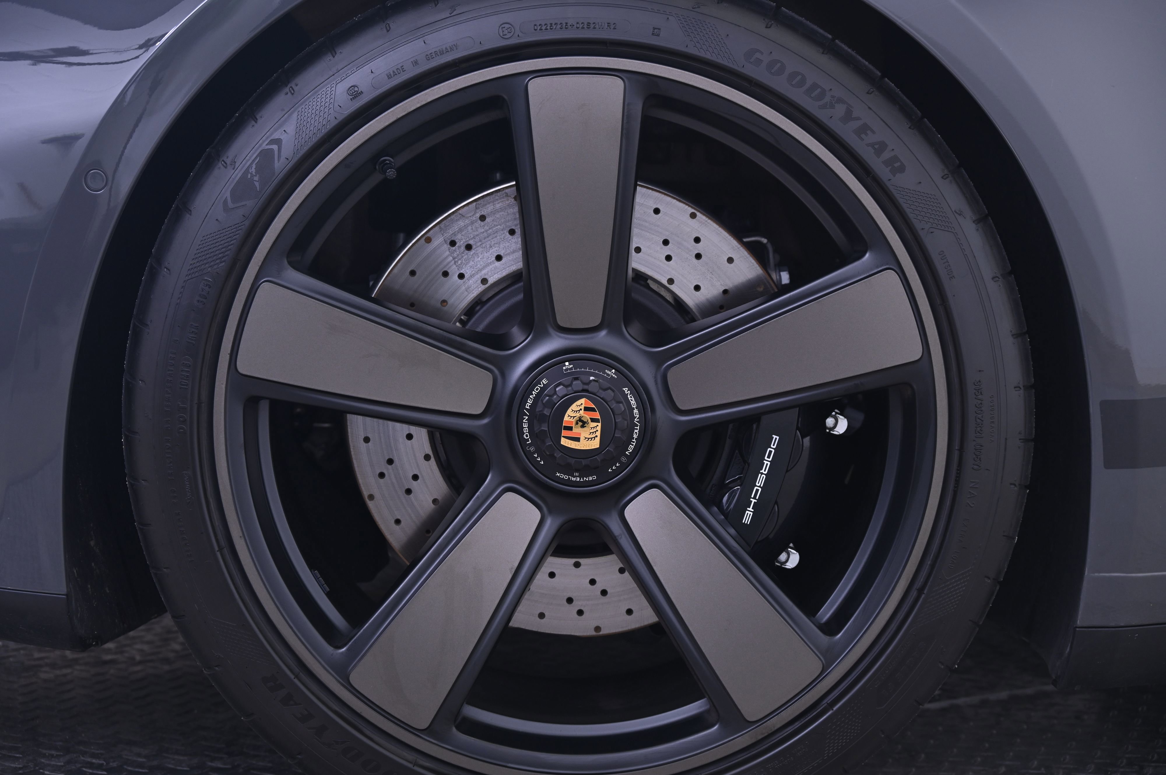 Certified 2026 Porsche 911 GTS image 18