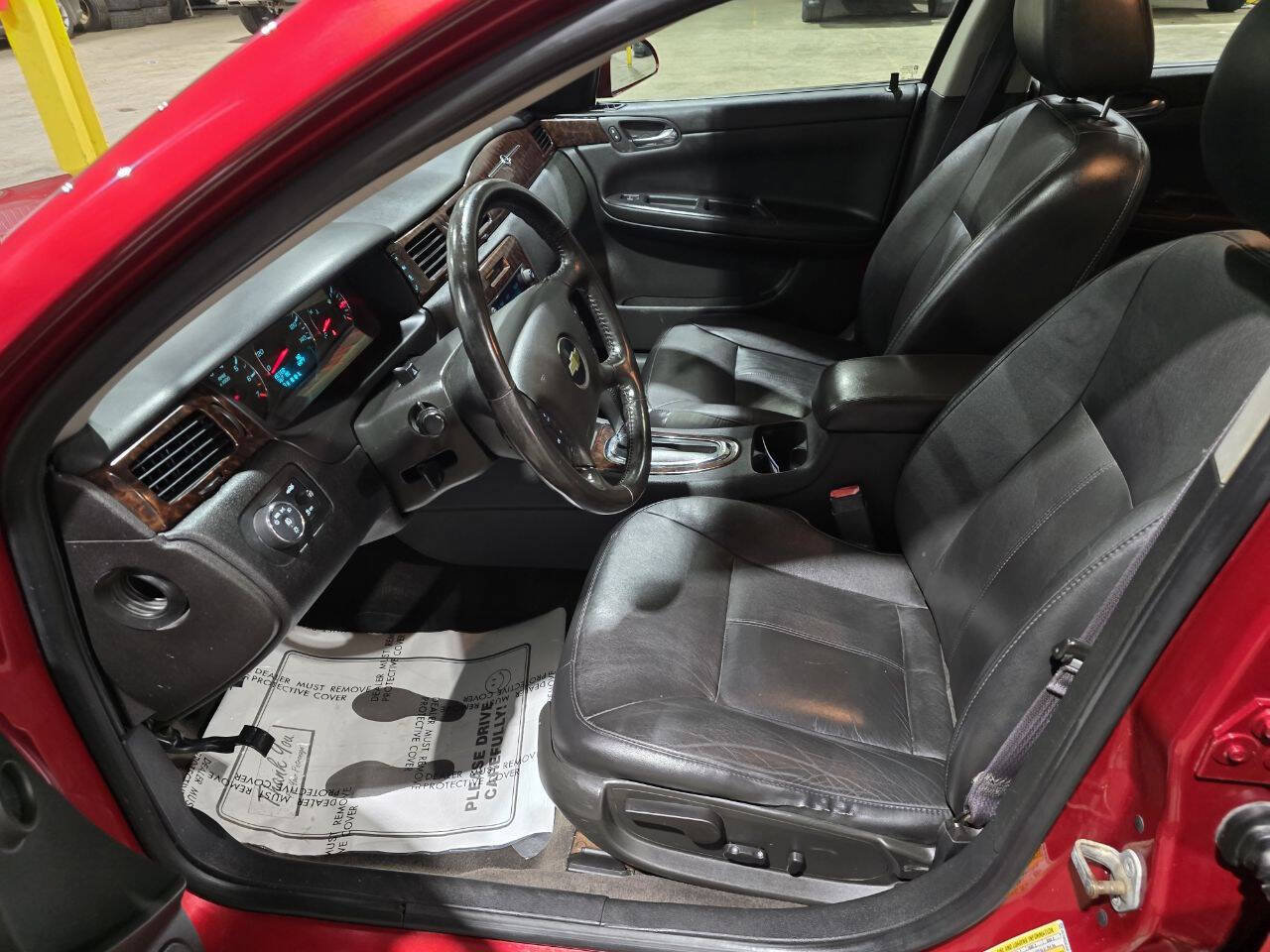 Used 2014 Chevrolet Impala LTZ FWD image 25