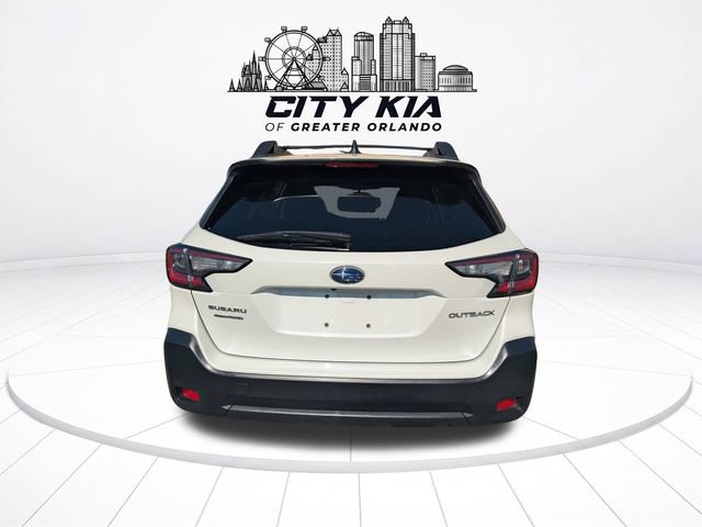 Used 2023 Subaru Outback Premium AWD/4WD image 4
