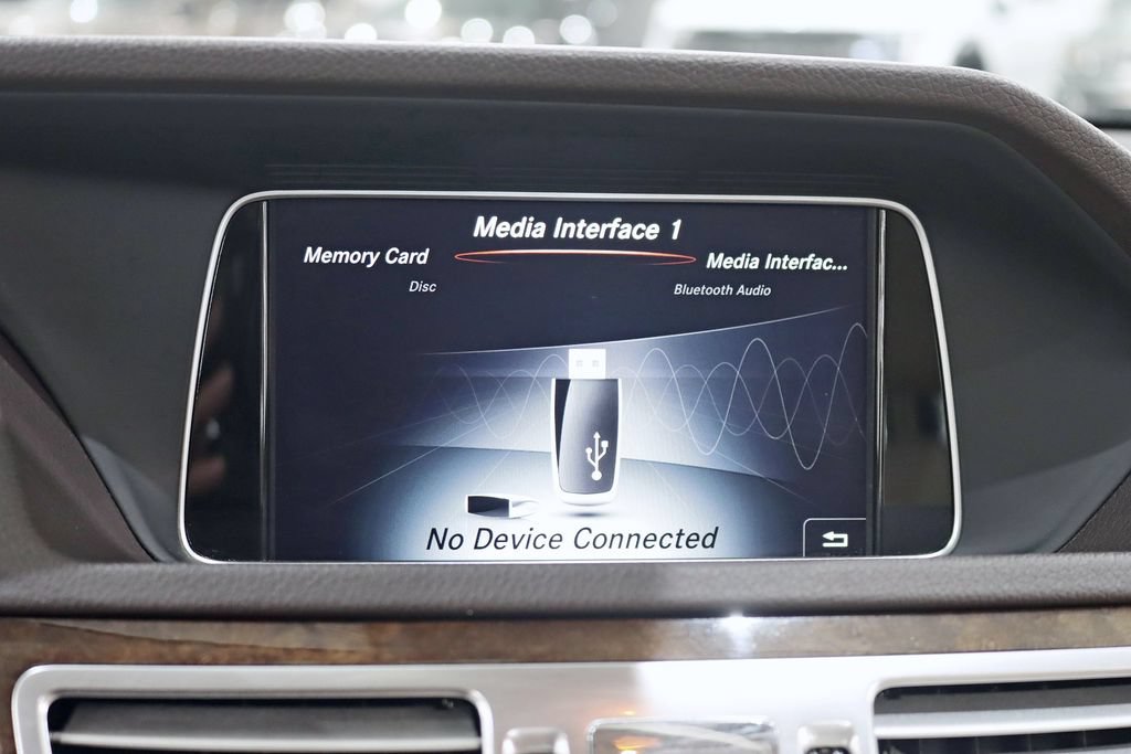 Used 2016 Mercedes-Benz E 350 4MATIC Wagon w/ Premium Package image 20