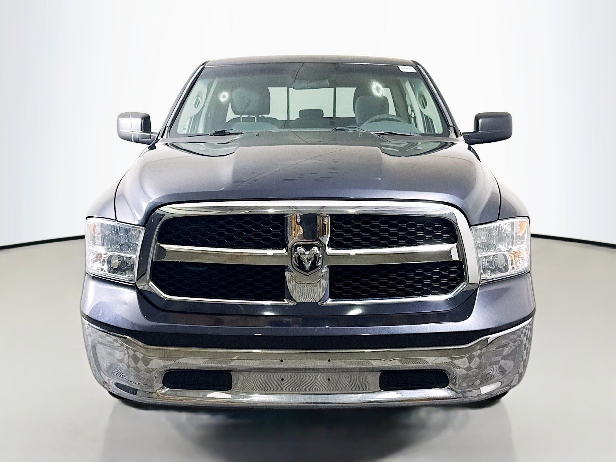 Used 2018 RAM 1500 Classic SLT RWD image 2