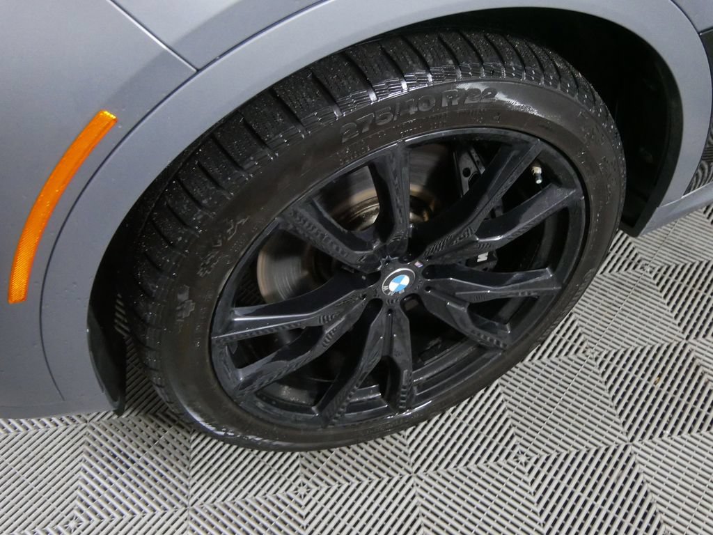Used 2024 BMW X7 M60i AWD/4WD image 14
