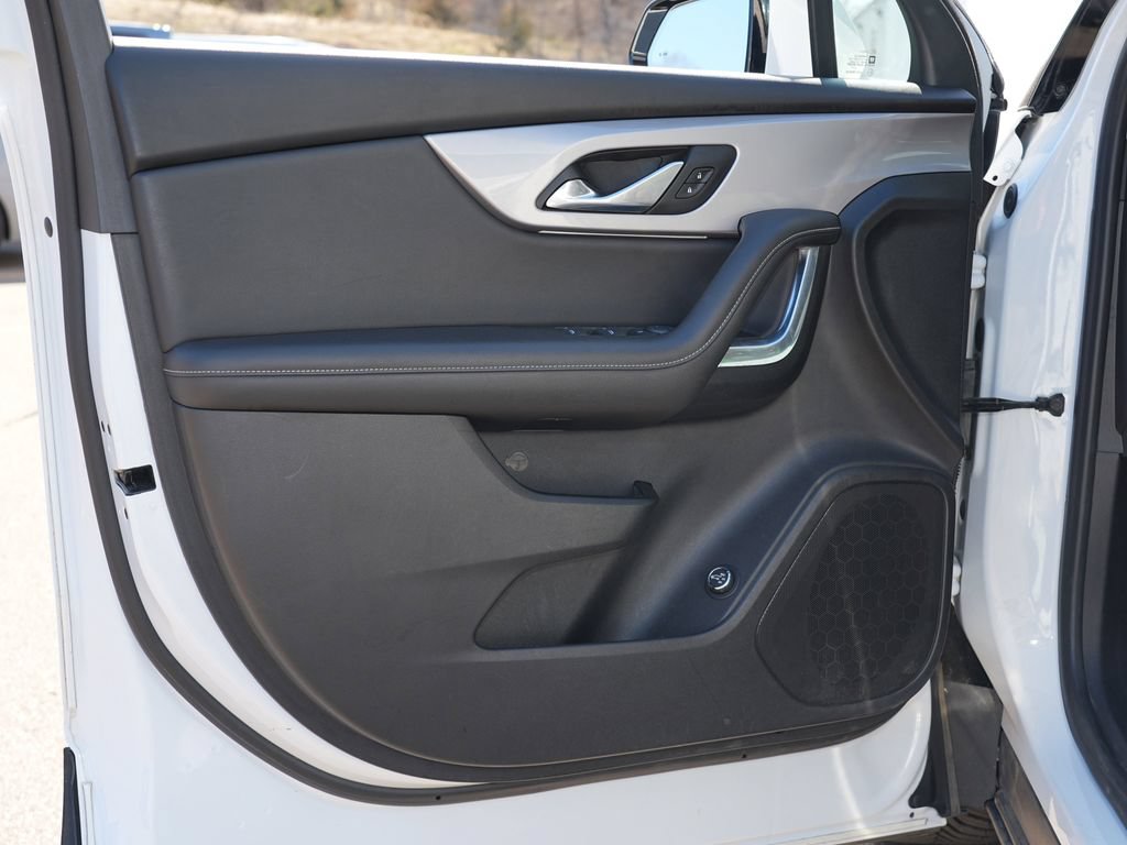 Used 2023 Chevrolet Blazer LT AWD/4WD image 14