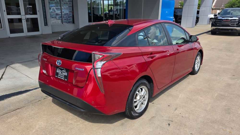Used 2018 Toyota Prius Two w/ Prius Two Safety Plus Package FWD image 5