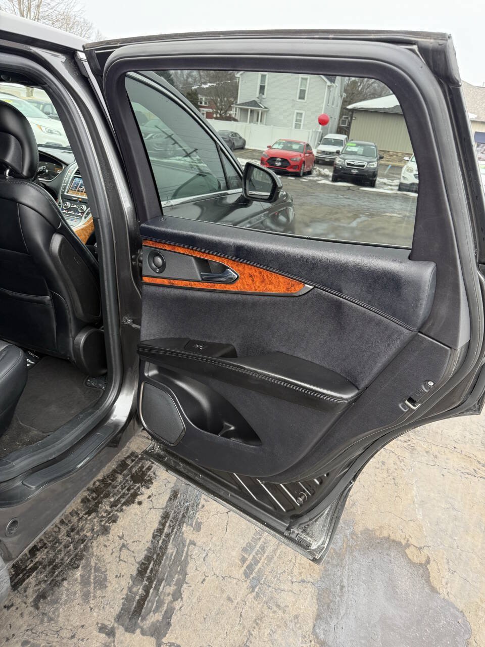 Used 2019 Lincoln Nautilus Reserve AWD/4WD image 5