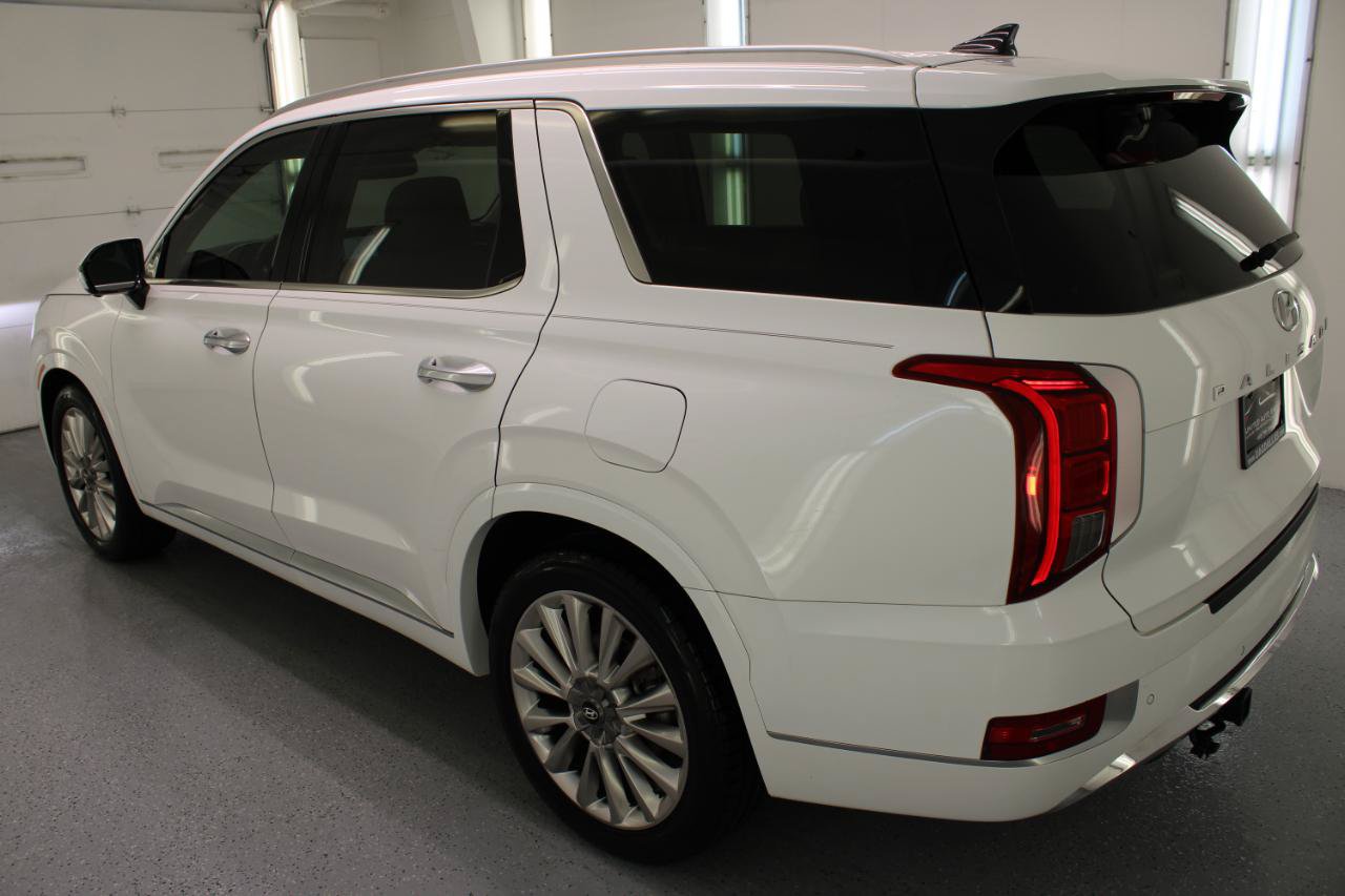 Used 2020 Hyundai Palisade Limited FWD image 3