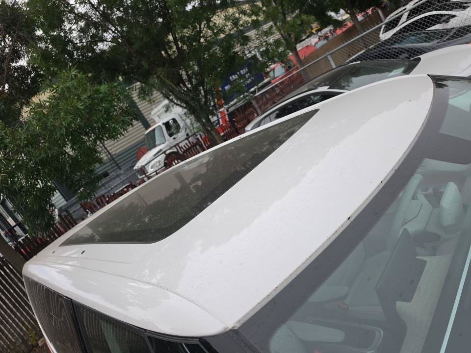 Certified 2025 Volkswagen ID. Buzz Pro S Plus RWD image 9