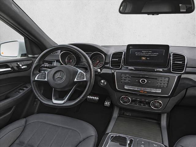 Used 2019 Mercedes-Benz GLE 400 4MATIC image 25