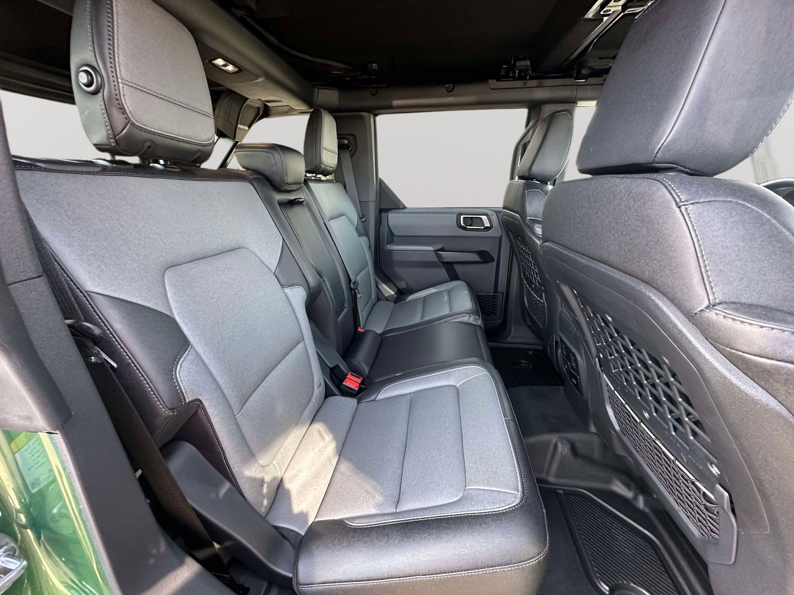 Used 2024 Ford Bronco Everglades image 30