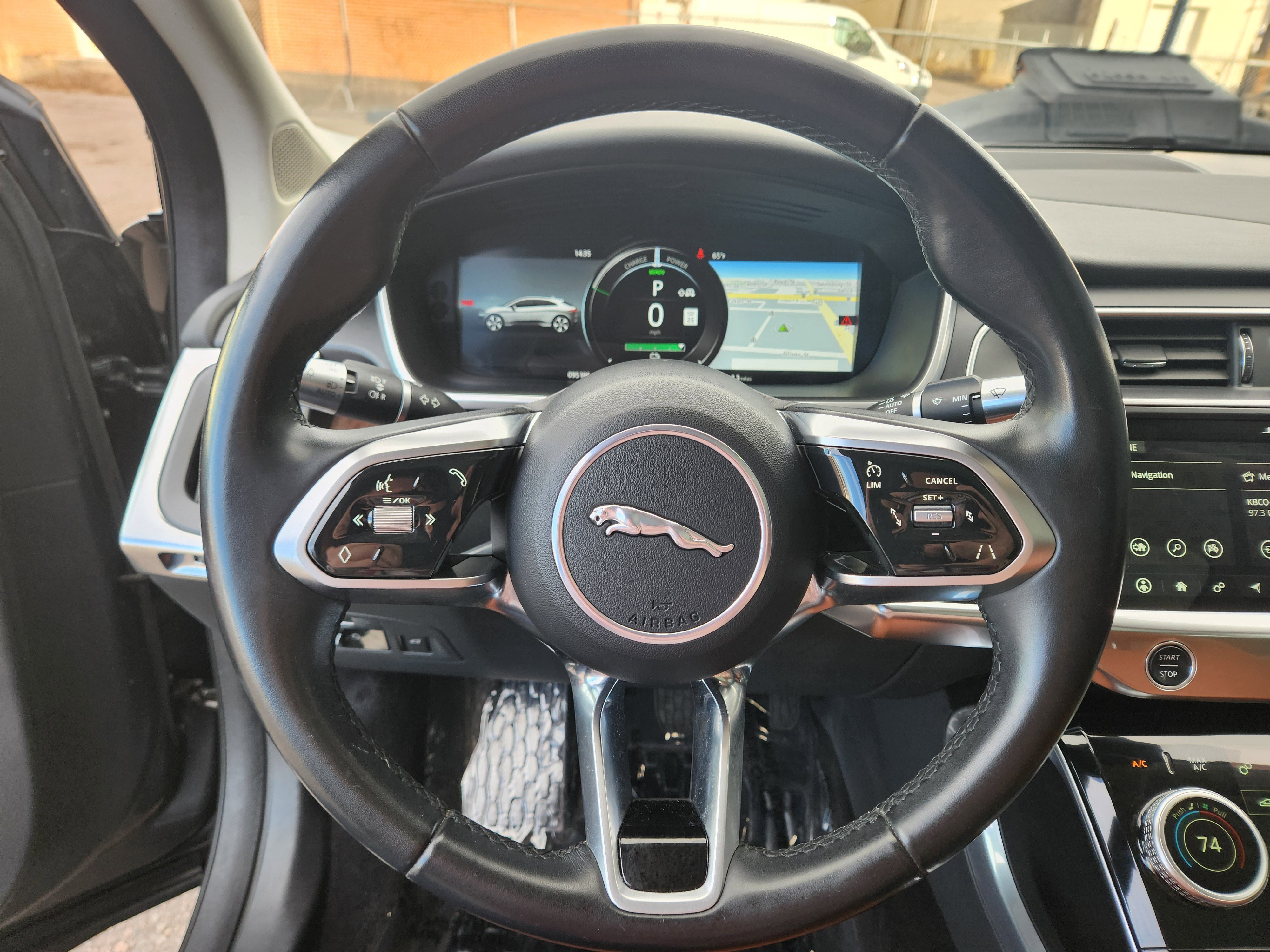Used 2020 Jaguar I-PACE SE image 7