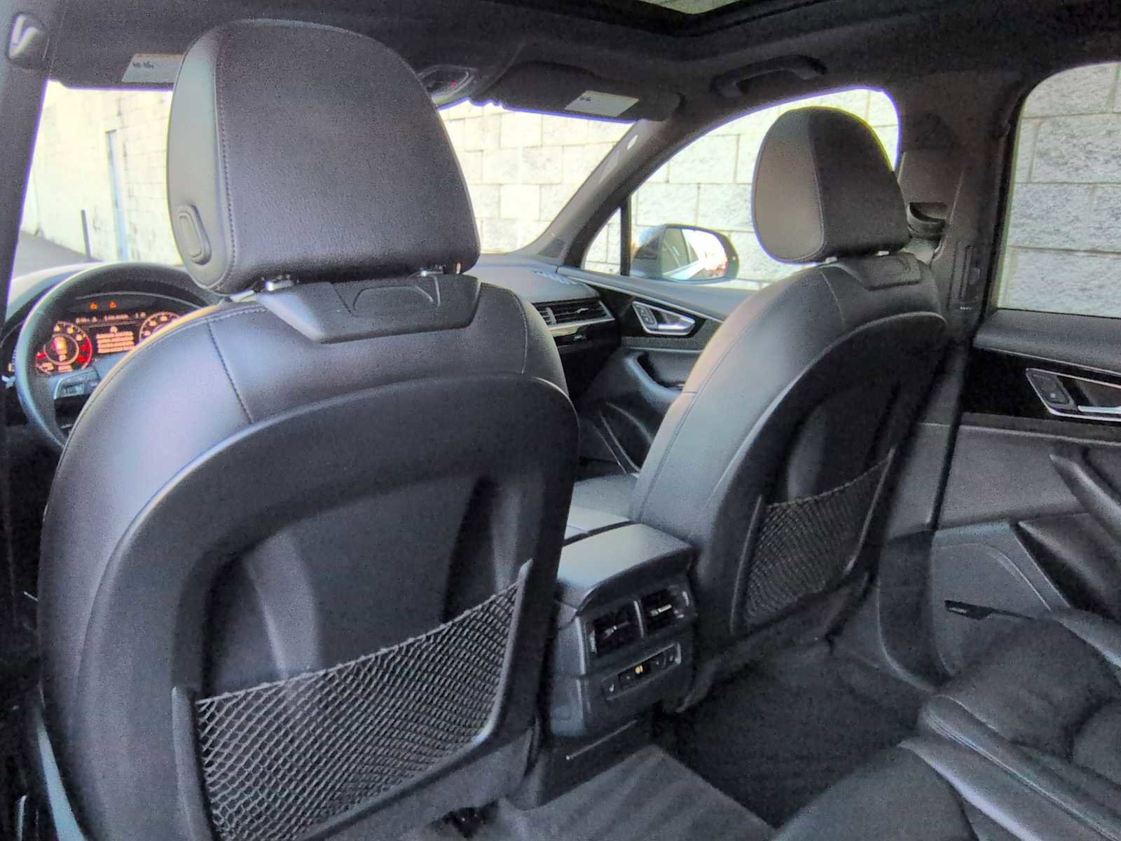 Used 2017 Audi Q7 3.0T Premium Plus image 19