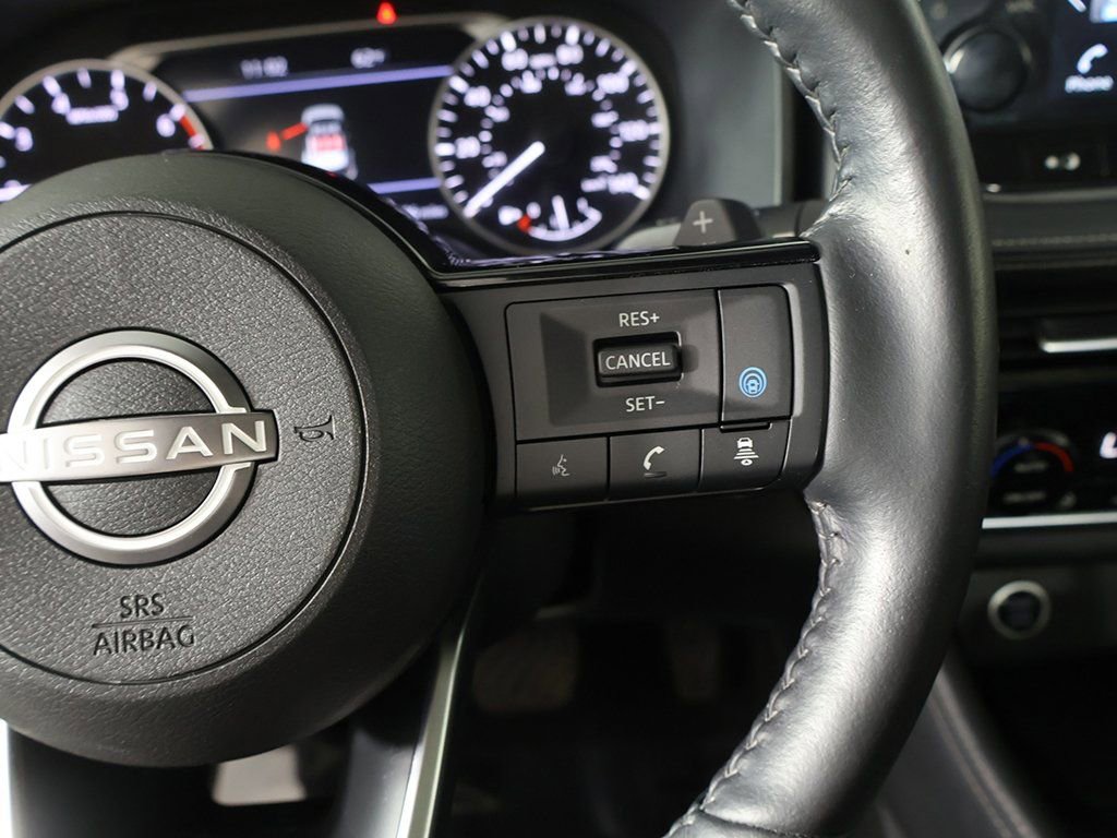 Used 2023 Nissan Rogue SL w/ SL Premium Package image 42