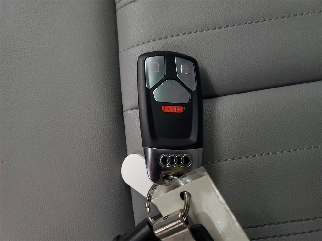 Used 2022 Audi Q5 2.0T Premium Plus image 26